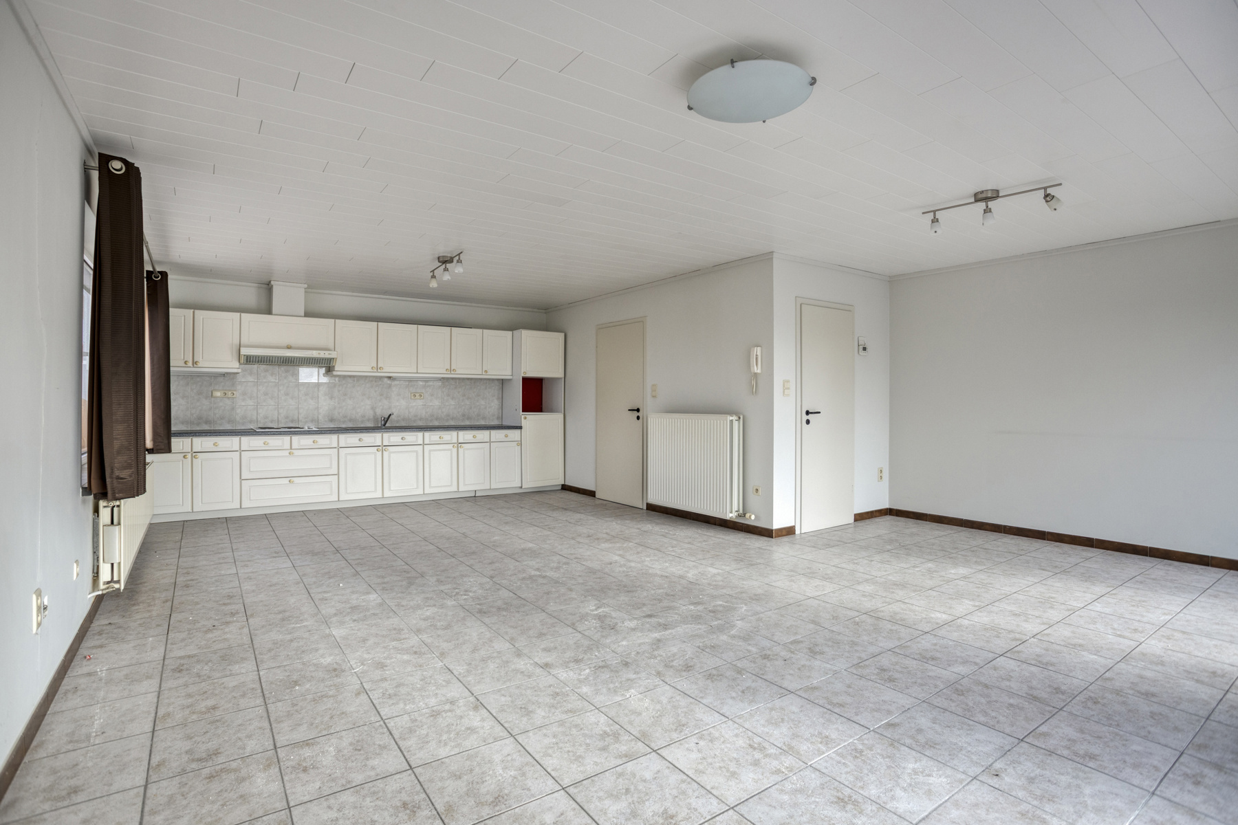 Ruim en lichtrijk appartement (130 m²) met 2 slaapkamers te landen! - foto 3