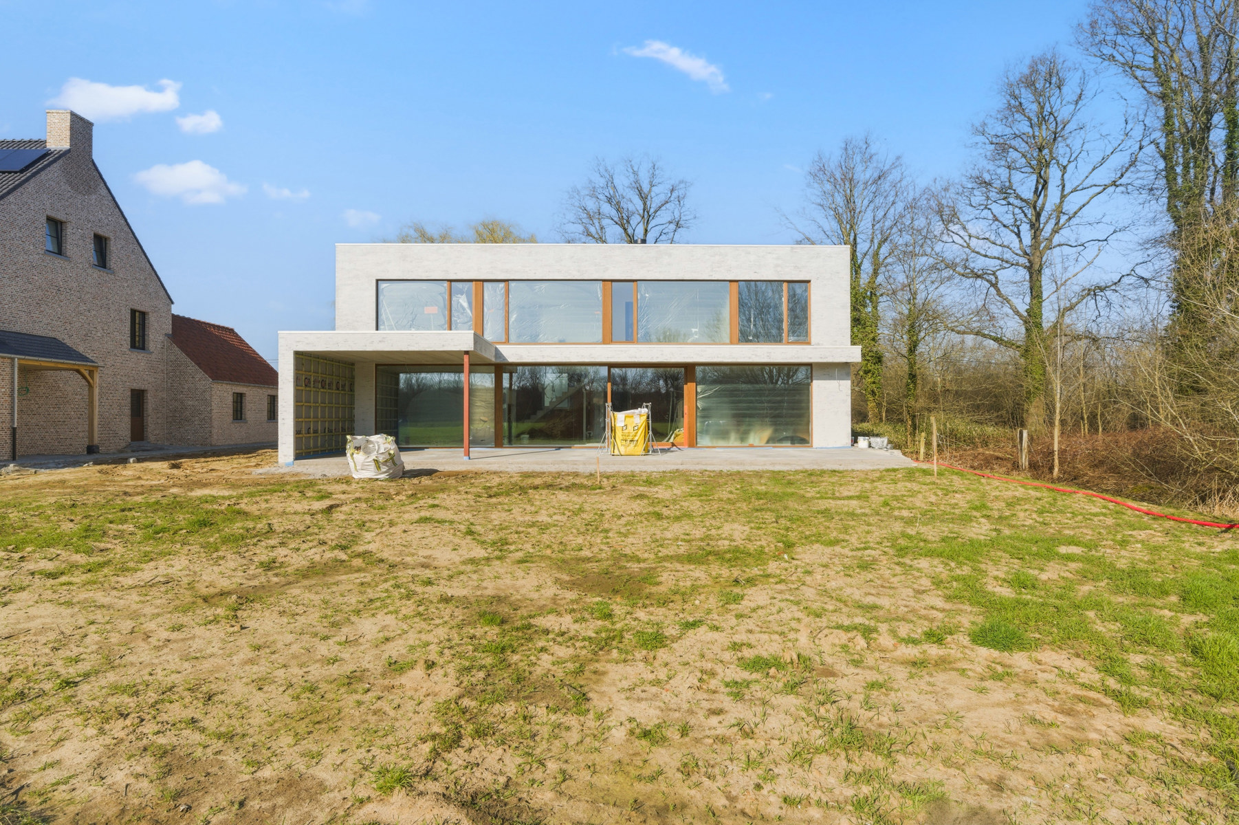 Moderne nieuwbouwvilla op ruim 40 are met vrij zicht - foto 5