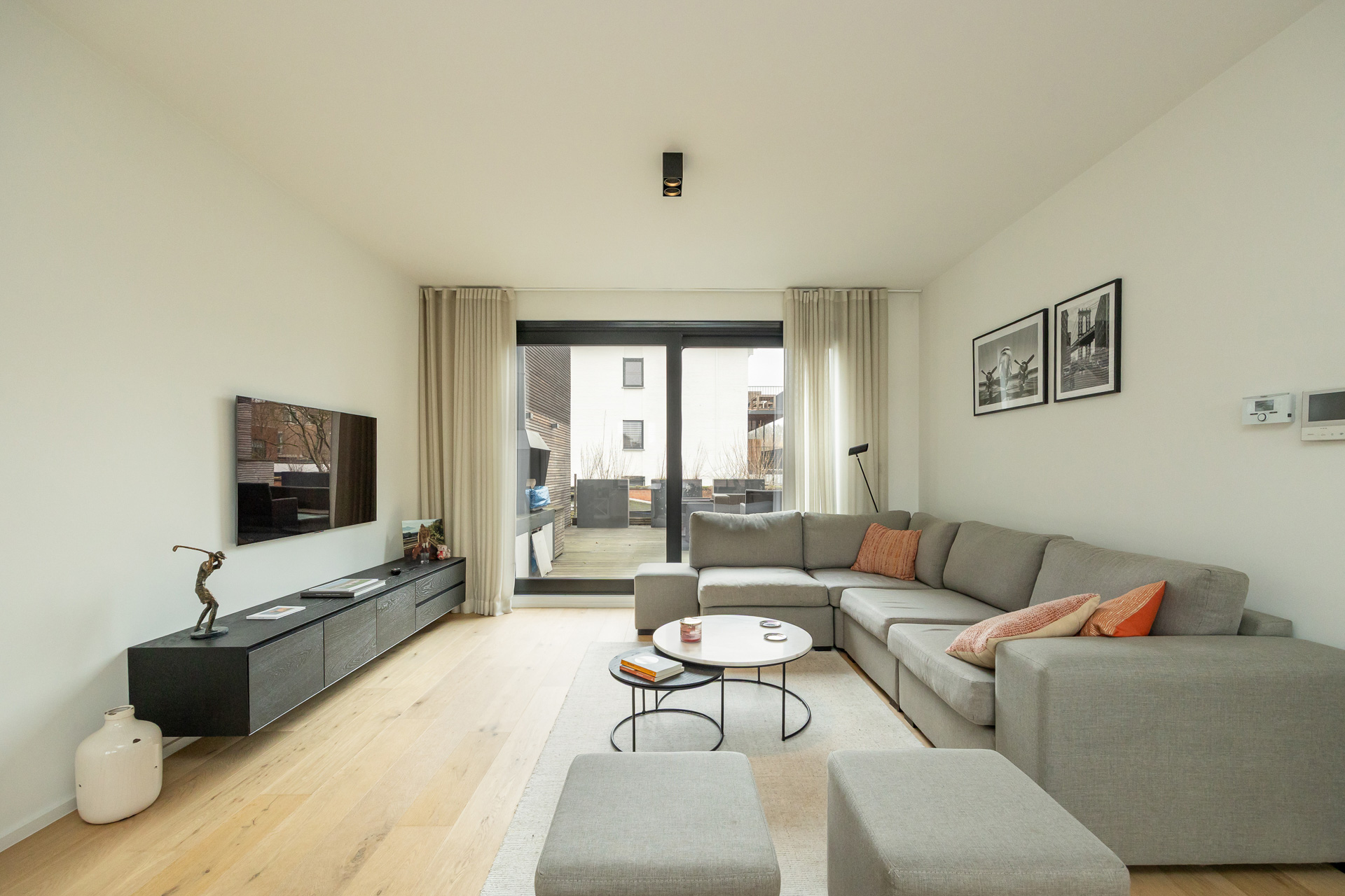 Prachtig gerenoveerde duplex met 3 slpks en giga terras - foto 5