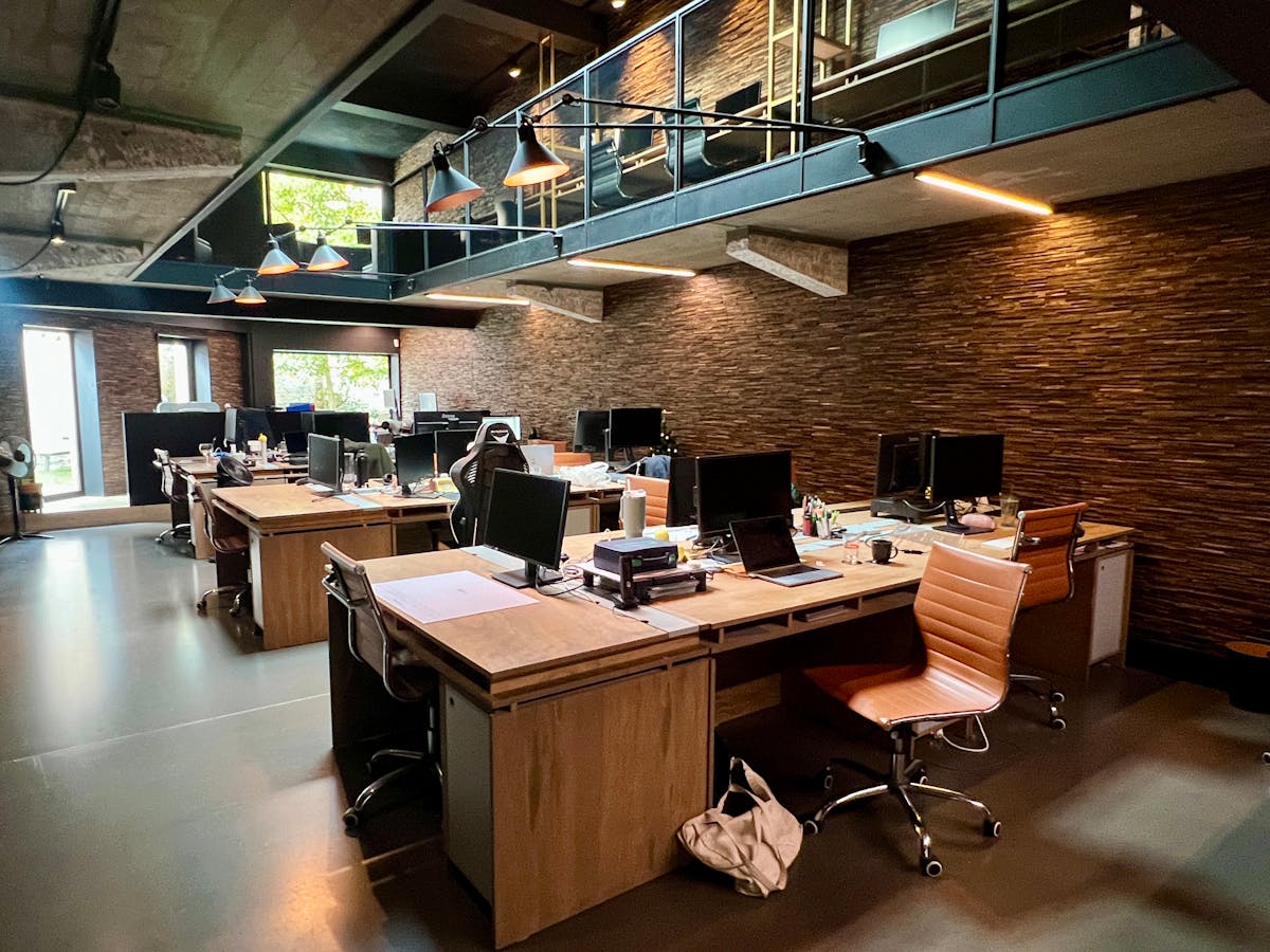 Recent gerenoveerd kantoor (324 m²) te koop aan Gent Zuid - foto 4