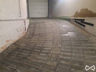 Ruime garage te huur in appartementsgebouw nabij Gent Zuid. Centraal gelegen aan oprit naar E40, E 17 en R.40 aan de Arteveldehogeschool, St-Lievenslaan, H. Frère-Orbanlaan en Koning Albertpark. Onmiddellijk beschikbaar<br /><br />Voor meer info of een bezoek contacteer Stefanie op het nummer 055/59 50 10 of email Stefanie.browaeys@weinvest.be