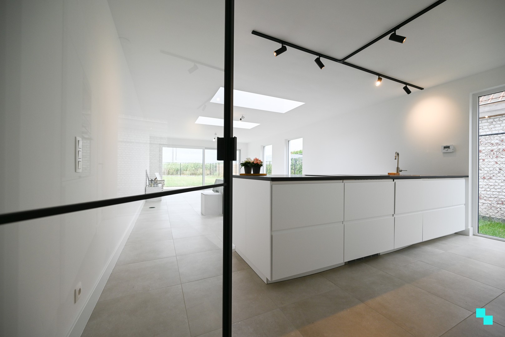 House for sale in Ingelmunster with 4 bedrooms - photo 1