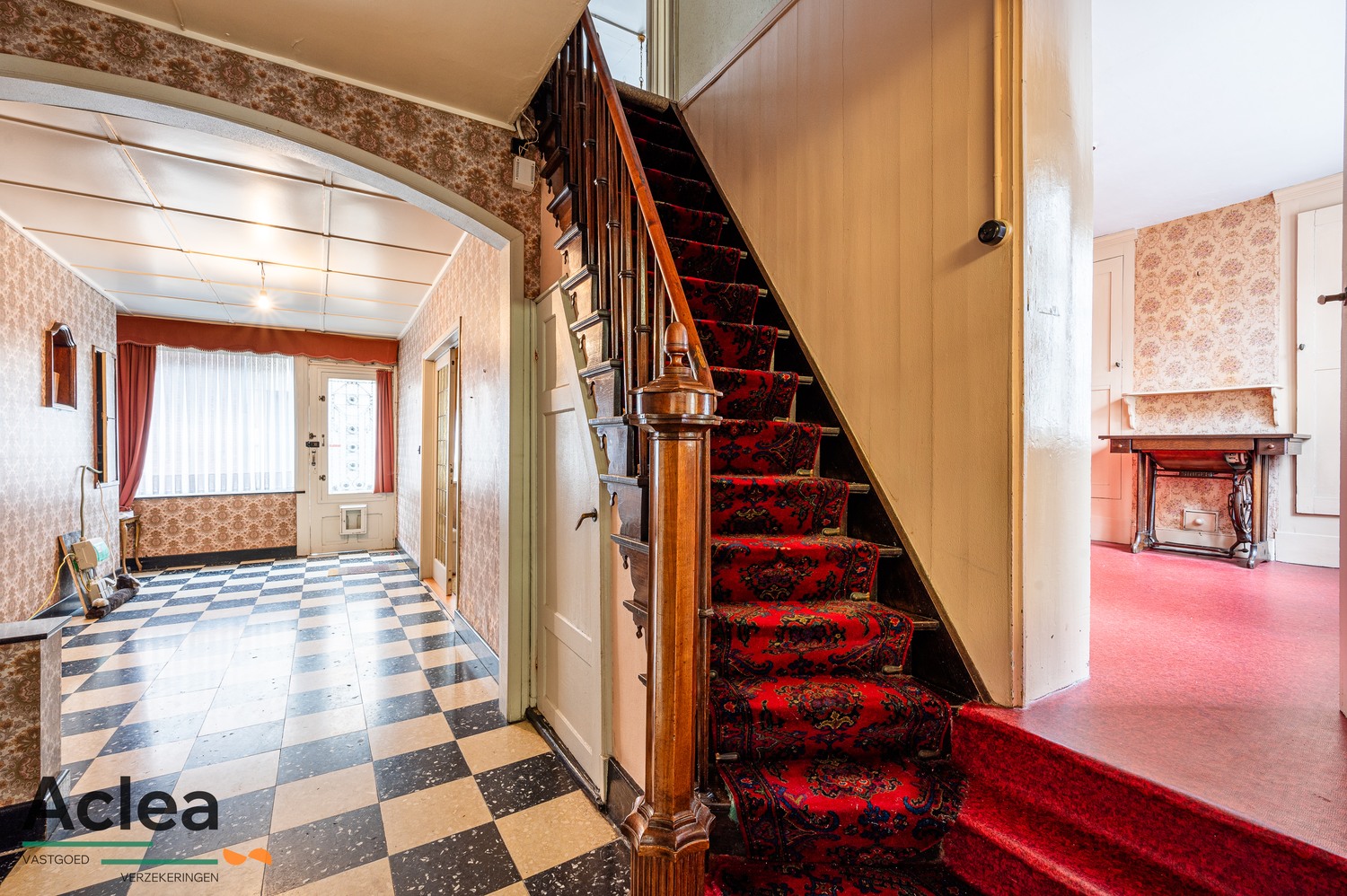 Ruime authentieke woning in het centrum van Eeklo - foto 1