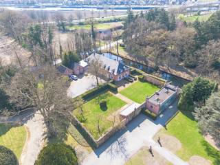 Commercial for rent in Wijnegem