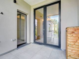 Dit gerenoveerd 1-slaapkamer appartement bevindt zich in hartje Tervuren, op wandelafstand van winkels, scholen, openbaar vervoer en het Park...