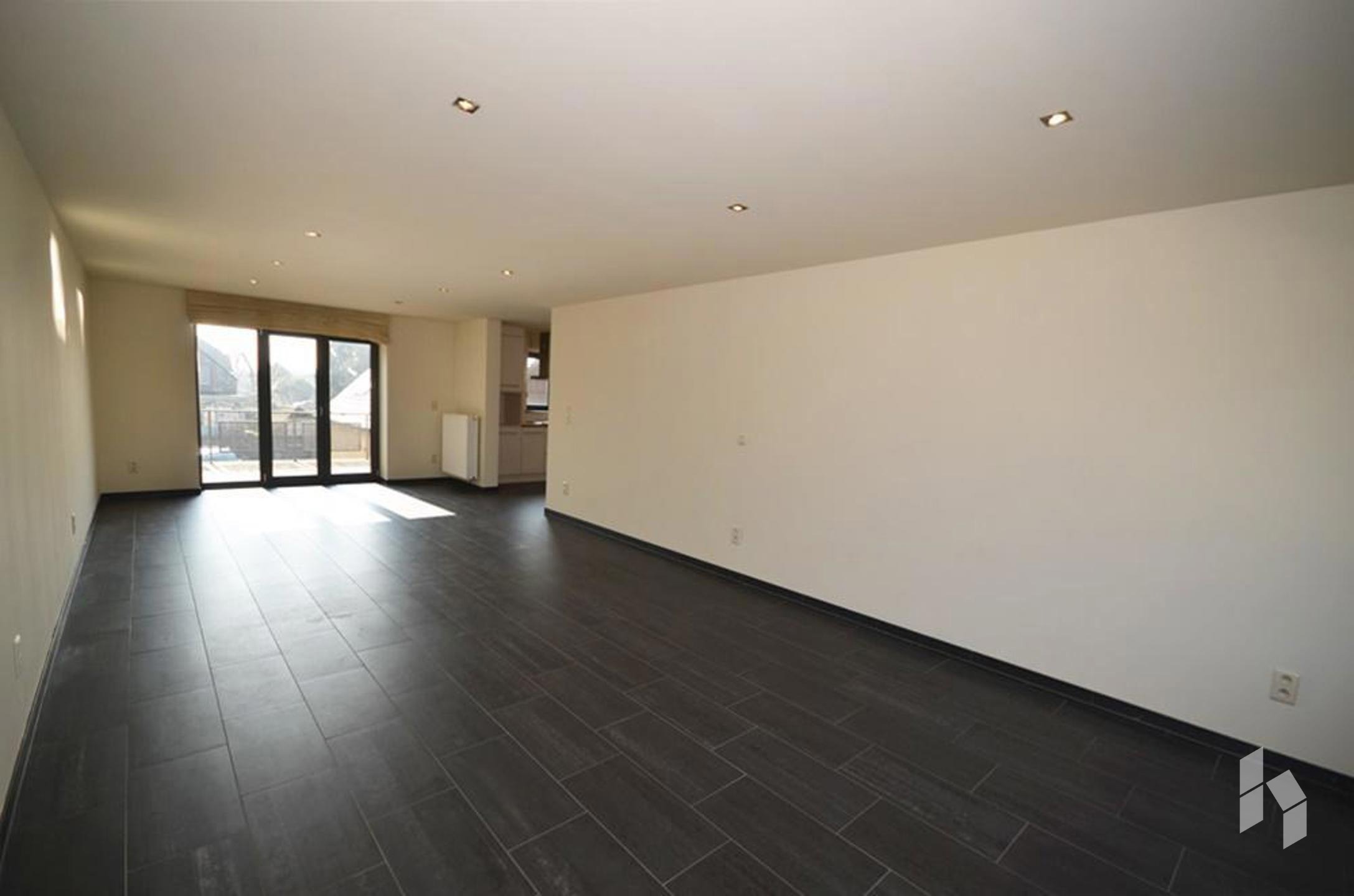 Appartement met 1 slaapkamer nabij centrum van Lommel! - foto 2