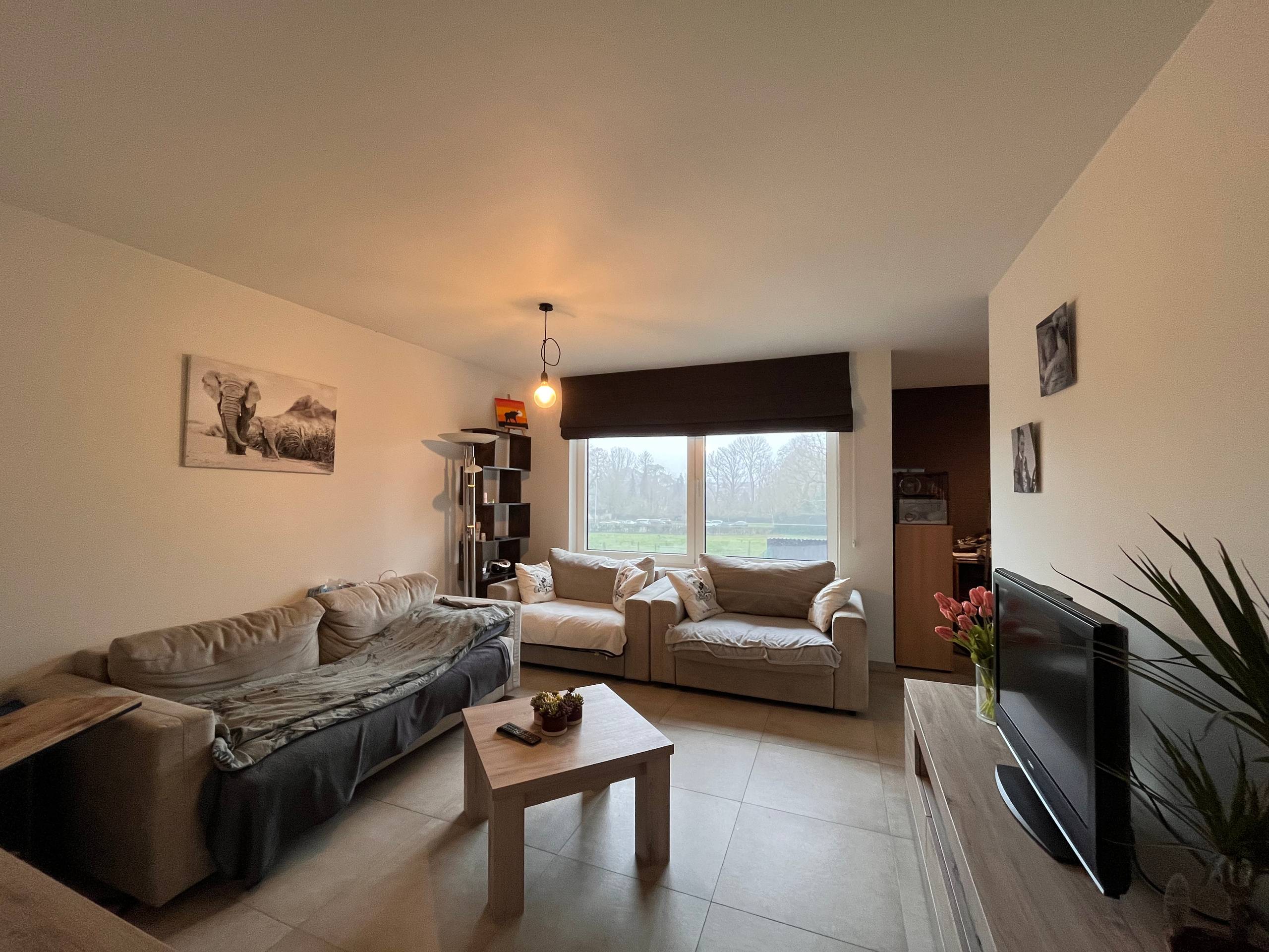 Zeer gunstig gelegen recent instapklaar appartement - foto 2