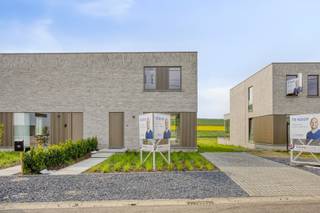 Dit project genaamd 'La Vue', is gelegen in Assent (Bekkevoort), vlakbij Diest. Dit kleinschalige project onderscheidt zich door zij zeer...