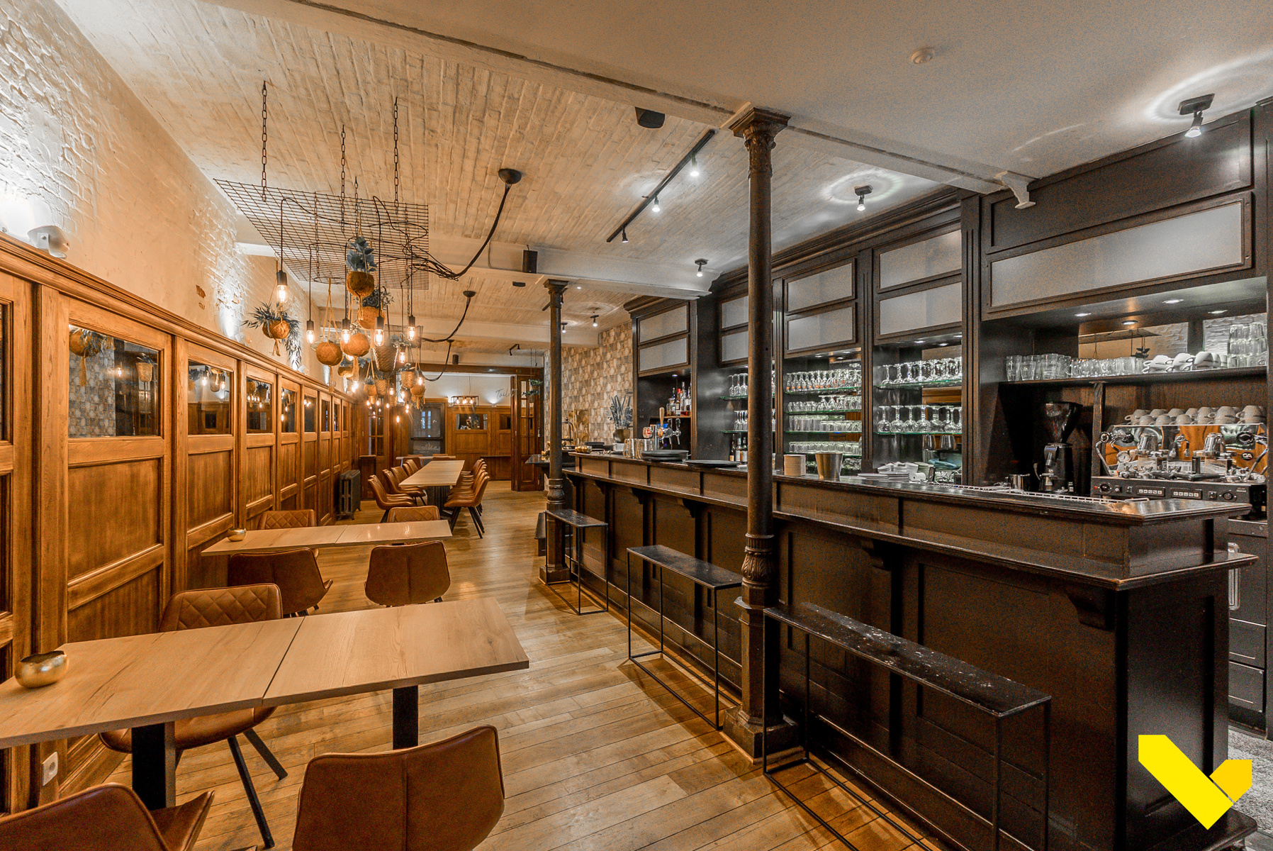 Handelspand en appartement te koop op toplocatie!! - foto 4