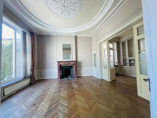 Commercial for rent in Bruges