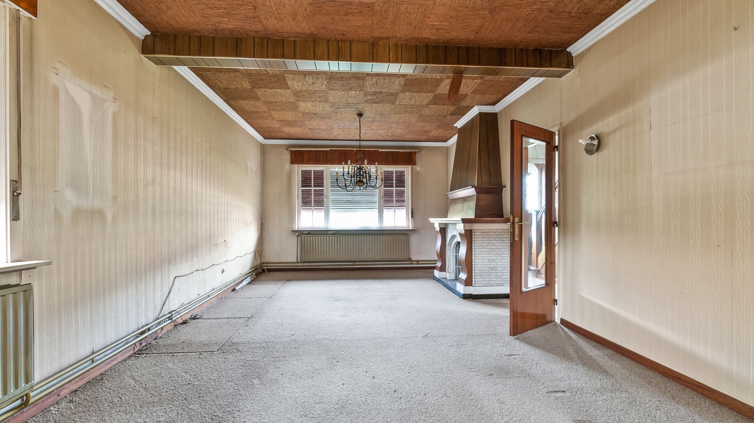 Te renoveren woning op ruim perceel van 800 m² in Paal – ideale opportuniteit! - foto 2