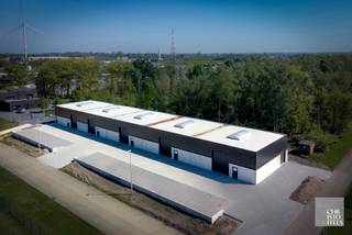SME unit 10, located in business park "Dorlix", is located to the east of Hasselt on the connecting road between Hasselt and Diepenbeek (adjacent...
