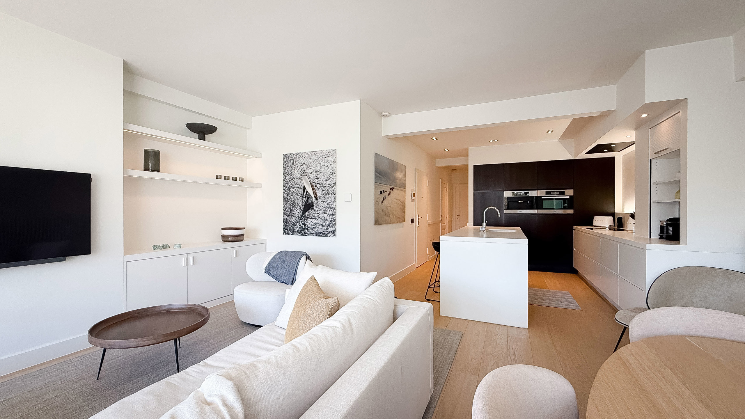 Apartment for rent in Knokke-Heist with 2 bedrooms - photo 4