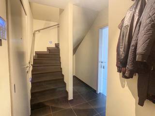 Deze instapklare en ruime duplex is gelegen aan de rand van het centrum van Ninove, op een rustige en aangename locatie. De woning combineert...