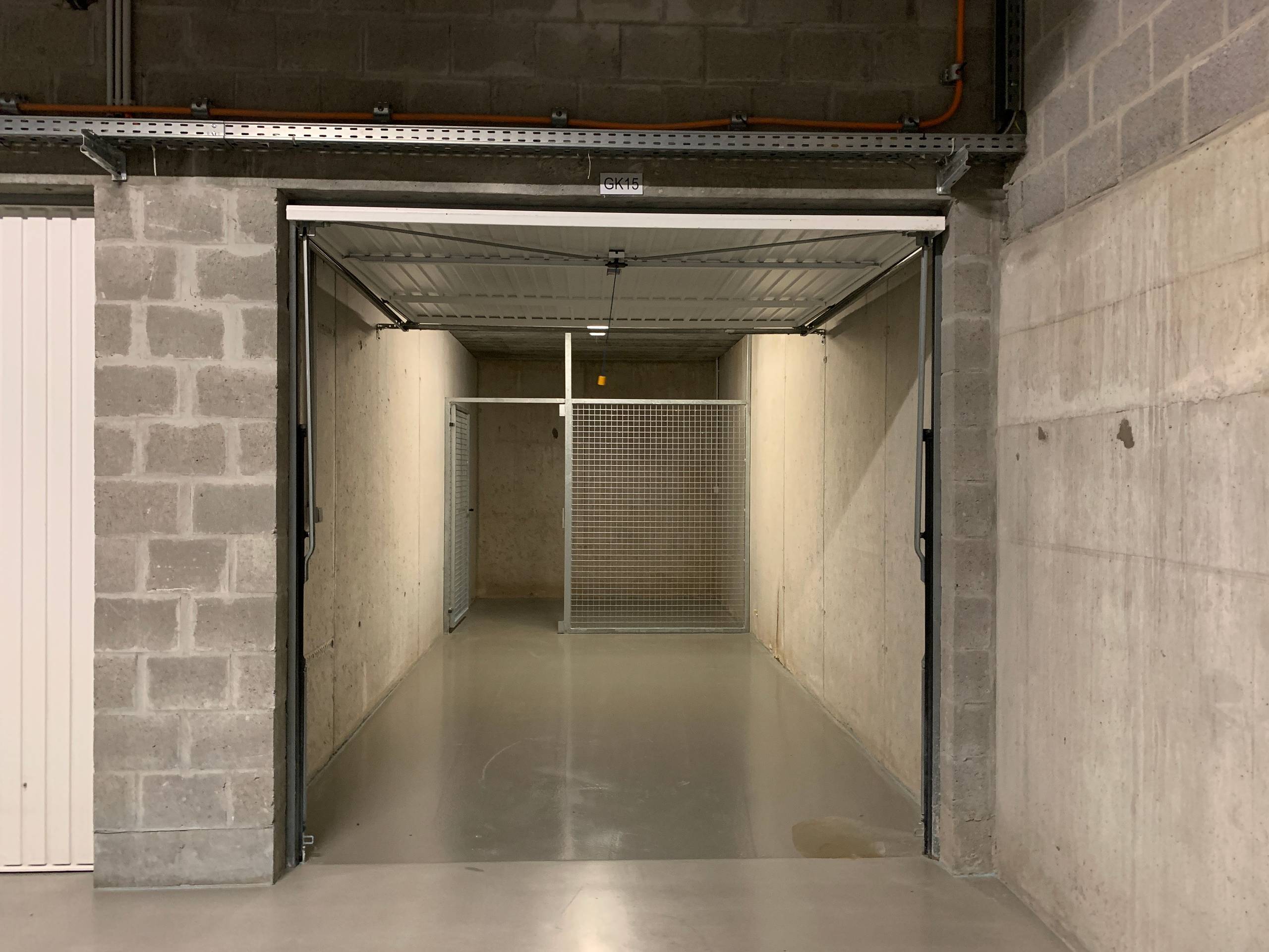 Ondergrondse garagebox met aparte (fietsen)berging te Brugge - foto 2