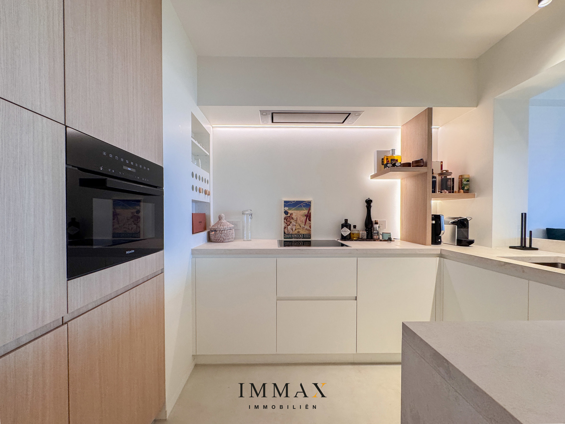 Prachtig gerenoveerd 3-SLK appartement op de zeedijk van het Zoute - foto 4