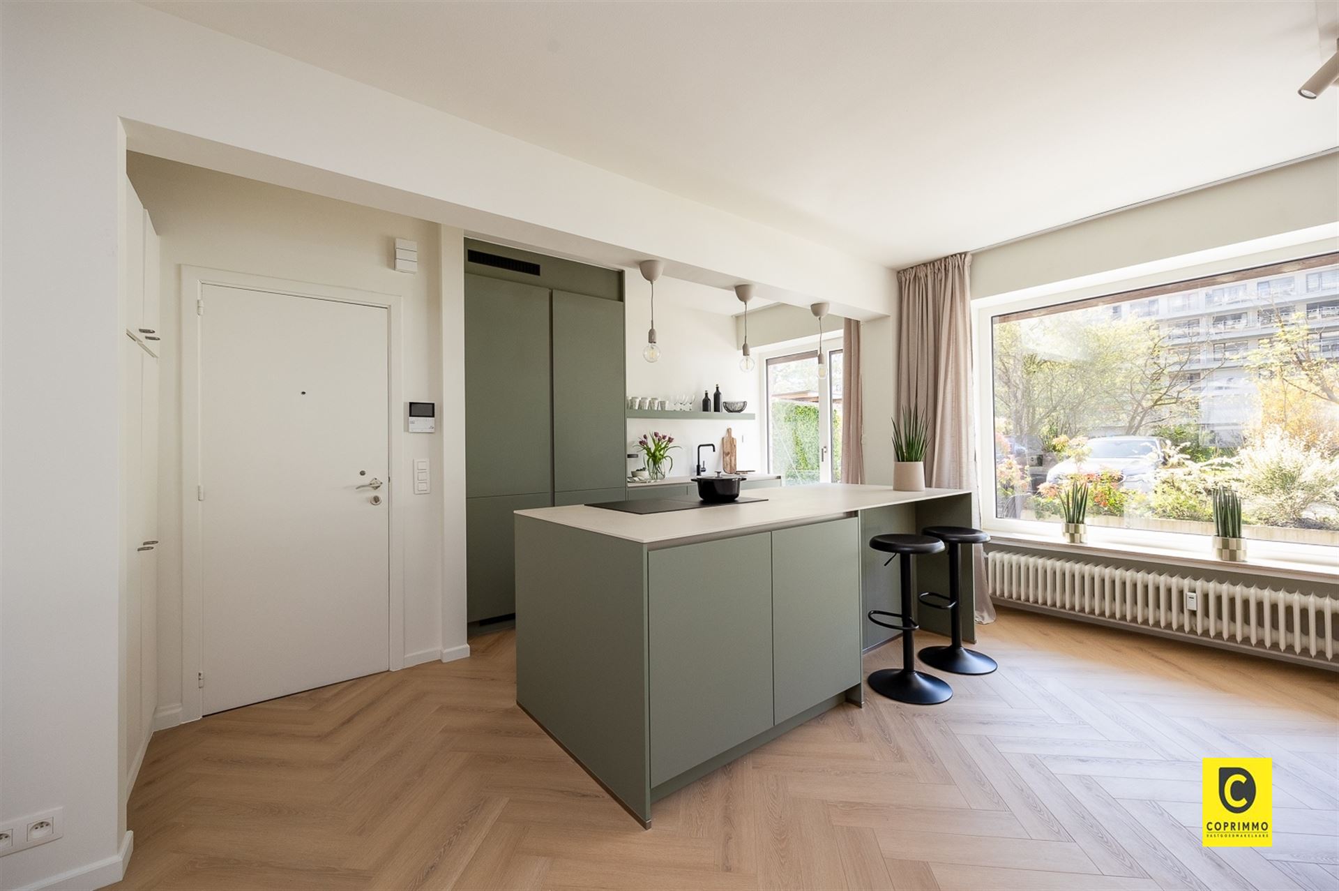 Prachtig gelijkvloers 3 slaapkamer app - foto 5