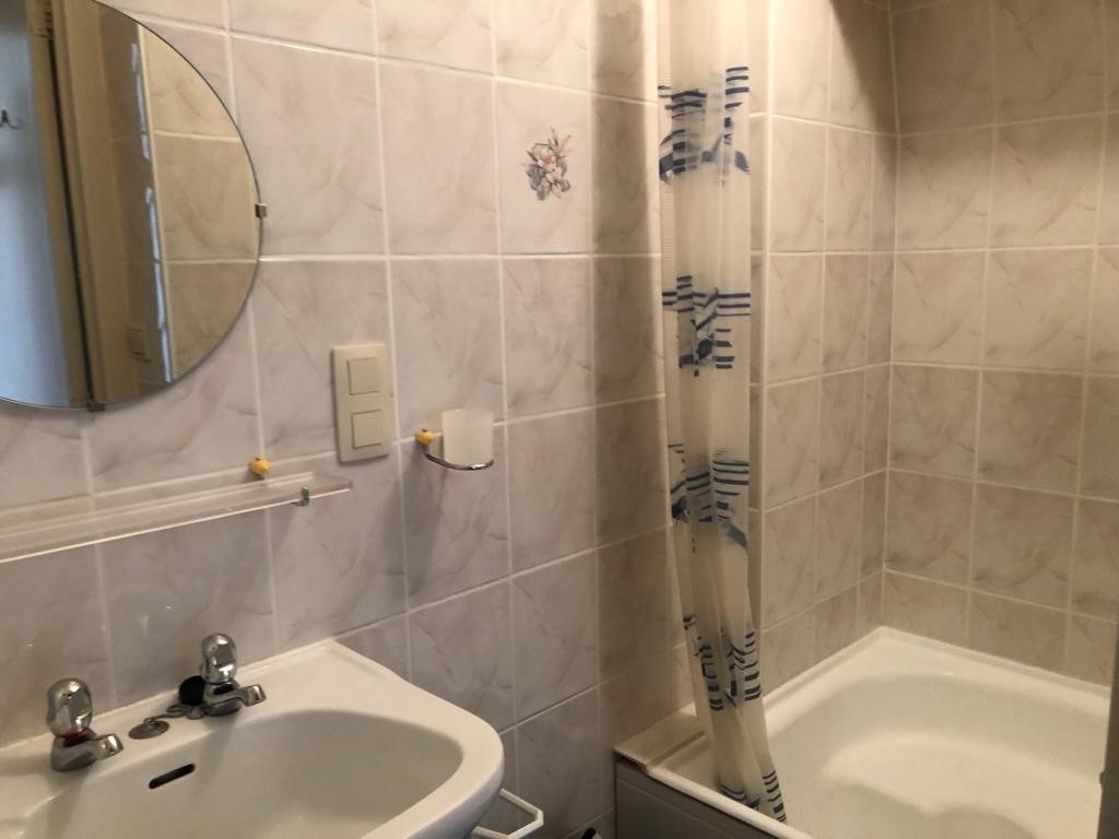 Gelijkvloers 1 ongemeubeld 1 slpk app met koer in romantische Duinenwijk - Gerenoveerd - foto 5