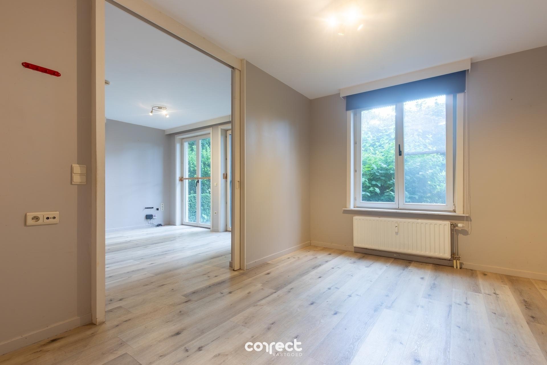 Assistentiewoning met privatief terras nabij het centrum van Brugge. - foto 4