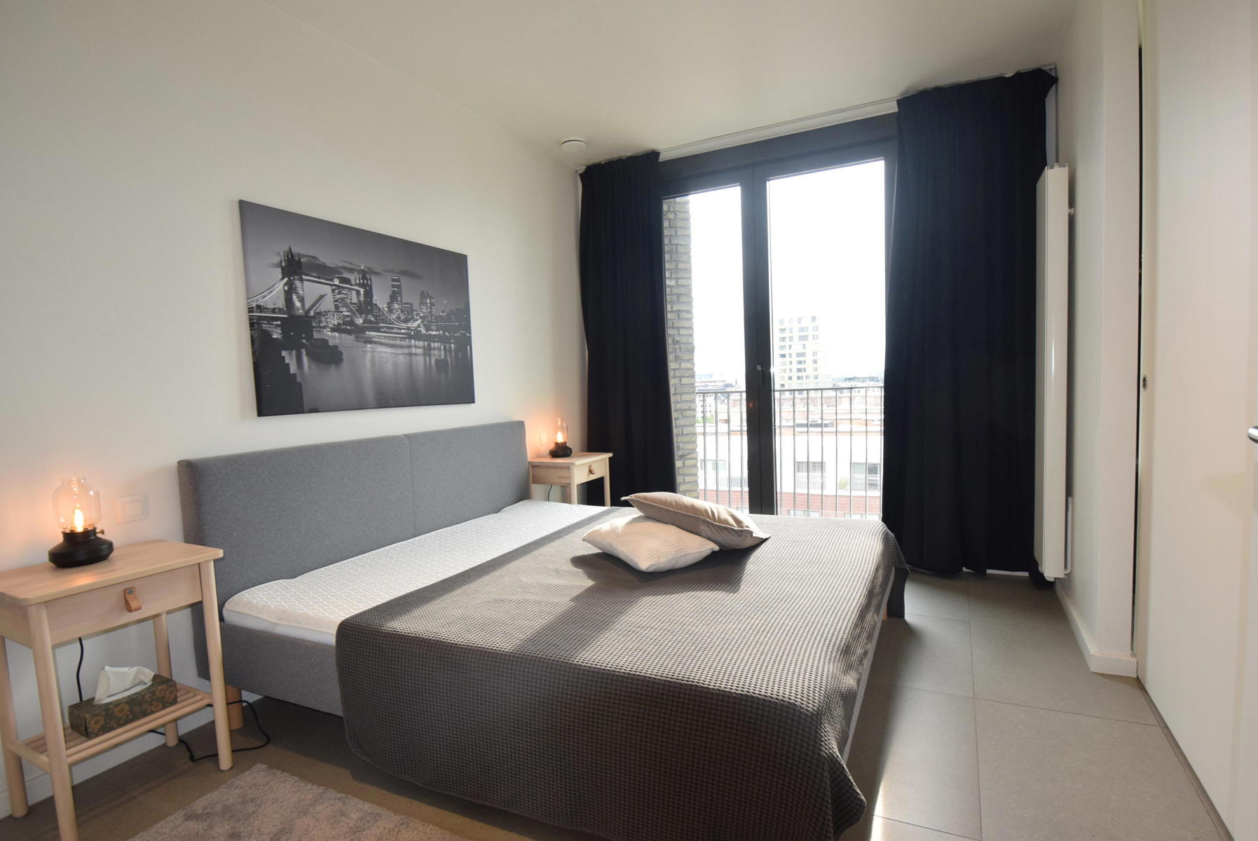 Gemeubeld 2 slaapkamer appartement met groot dakterras op EILANDJE - foto 4