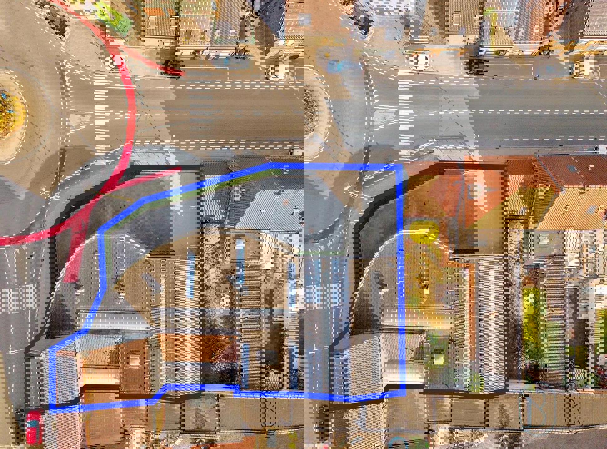 Commerciële hoek (parking, showroom en woonst) - foto 3