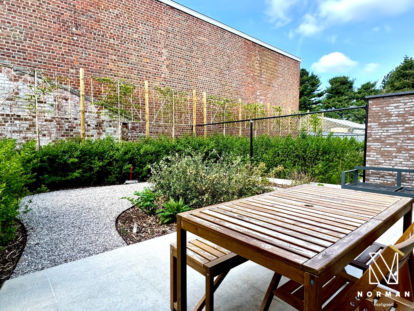 Instapklare nieuwbouwwoning met moderne afwerking en veel lichtinval - foto 1