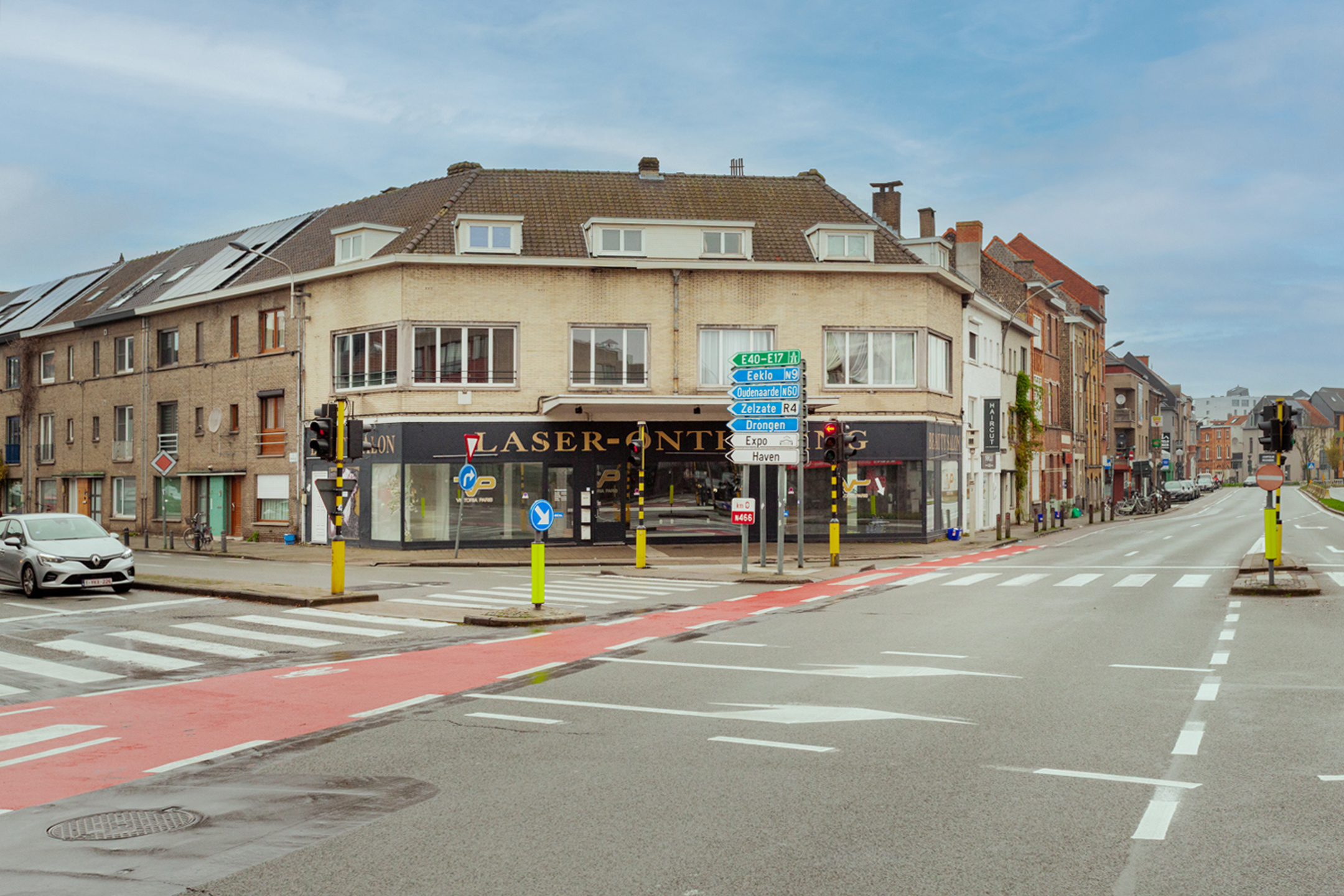 Opbrengsteigendom met handelsruimte en 2 grote appartementen - foto 2