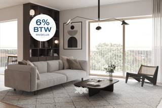 Dit hoekappartement van 99 m² met twee slaapkamers ligt op het derde verdiep in residentie Oeverpoort en beschikt over een inkomhal met plaats voor een vestiairekast, een lichtrijke eet- en leefruimte, een open keuken, een praktische bergruimte, twee slaapkamers en een badkamer met een dubbele wastafel, toilet en ligbad. Daarnaast heeft het appartement ook een zuidoostelijk georiënteerd terras van 23 m².<br /><br />Het appartement is gelegen in de tweede fase van Liv de Molens, een succesvol residentieel nieuwbouwproject langs de Leie in het hart van Deinze. Liv de Molens noemen we een ‘vijf-minutenstad’, omdat u alles wat u dagdagelijks nodig heeft, op slechts vijf minuutjes wandelen terugvindt.<br /><br />Ook op het vlak van duurzaamheid scoort Liv de Molens bovengemiddeld. Een zeer laag energieverbruik wordt u gegarandeerd door geothermische warmtepompen met BEO-veld, vloerverwarming, fotovoltaïsche panelen en een balansventilatiesysteem type D met warmterecuperatie.<br /><br />Verlaagd BTW-tarief van 6% mogelijk op de volledige constructiewaarde, nu ook voor investeerders mits min. 15 jaar verhuur.<br /><br />Benieuwd? guillian@landbergh.be of 09 278 78 79