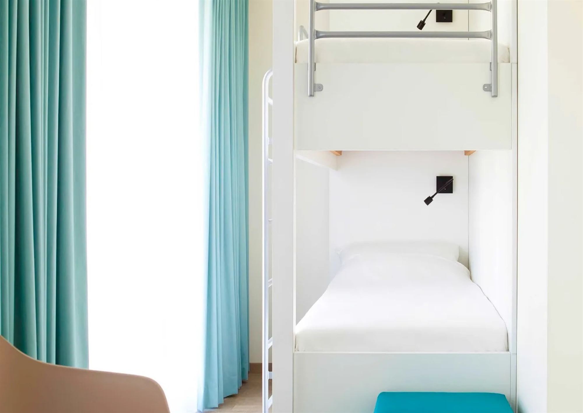 Hotelkamer in Ibis Styles te Nieuwpoort - foto 3