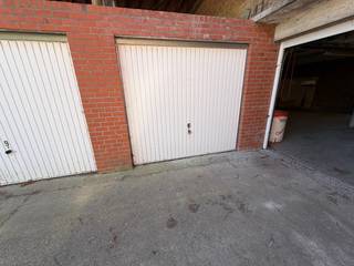 Te huur garage, ideaal voor gebruik als stockage ruimte