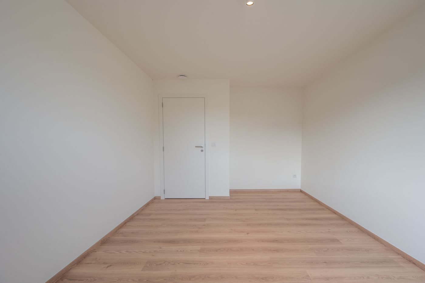 Moderne halfopen nieuwbouwwoning te Sijsele - foto 5