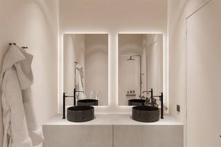 Ervaar luxueus wonen in het hart van Pelt. Geniet van hoogwaardige afwerking in de nabijheid van alle voorzieningen. Stap in onze VR-TOUR en beleef uw toekomstige thuis!<br /><br />Residentie ROSE GARDENS biedt niet enkel een magnifieke architectuur maar is ook uitgerust met de nieuwste technieken en is zo een voorloper in zijn soort! Elektrisch laden, nummerplaatherkenning, een digitale conciërge, bring me boxen, hightech domotica,…<br /><br />Appartement 6<br />2 slaapkamers – 87m² - terras 22m²<br />Constructie €263.248 + 21% BTW €55.282,08<br />Grondaandeel €52.200 + 12 RR €6.2646<br />Prijs inclusief kosten, ondergrondse autostaanplaats en kelderberging €376.994,08 (excl. €2.500,- aansluitingskosten en notariskosten)