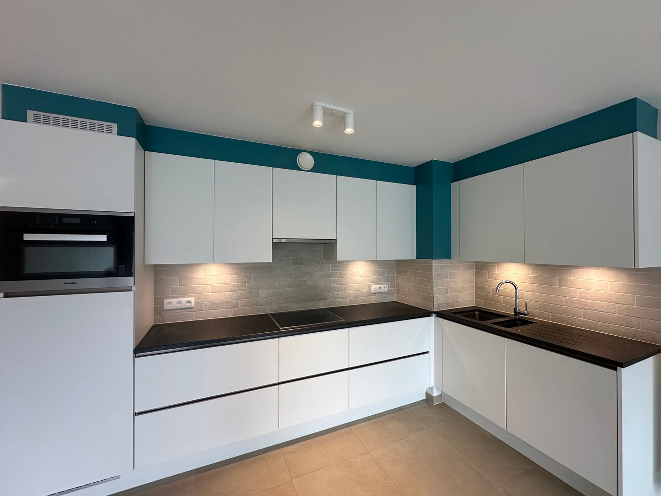 Apartment for rent in Ostend with 2 bedrooms - photo 1