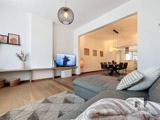 Deze prachtig gerenoveerde woning van 183 m² staat te koop in Tessenderlo-Ham, heeft drie ruime slaapkamers en één badkamer. Het pand beschikt over...