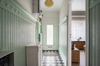Instapklare gezinswoning in het hart van Zichem Ontdek deze prachtig gerenoveerde rijwoning in het gezellige centrum van Zichem. Deze woning...