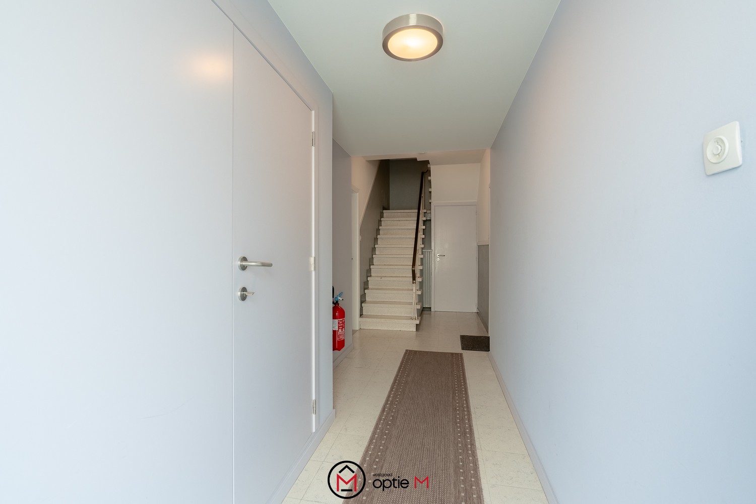 Instapklaar appartement met 2 slaapkamers en garage op toplocatie in Hasselt - foto 2