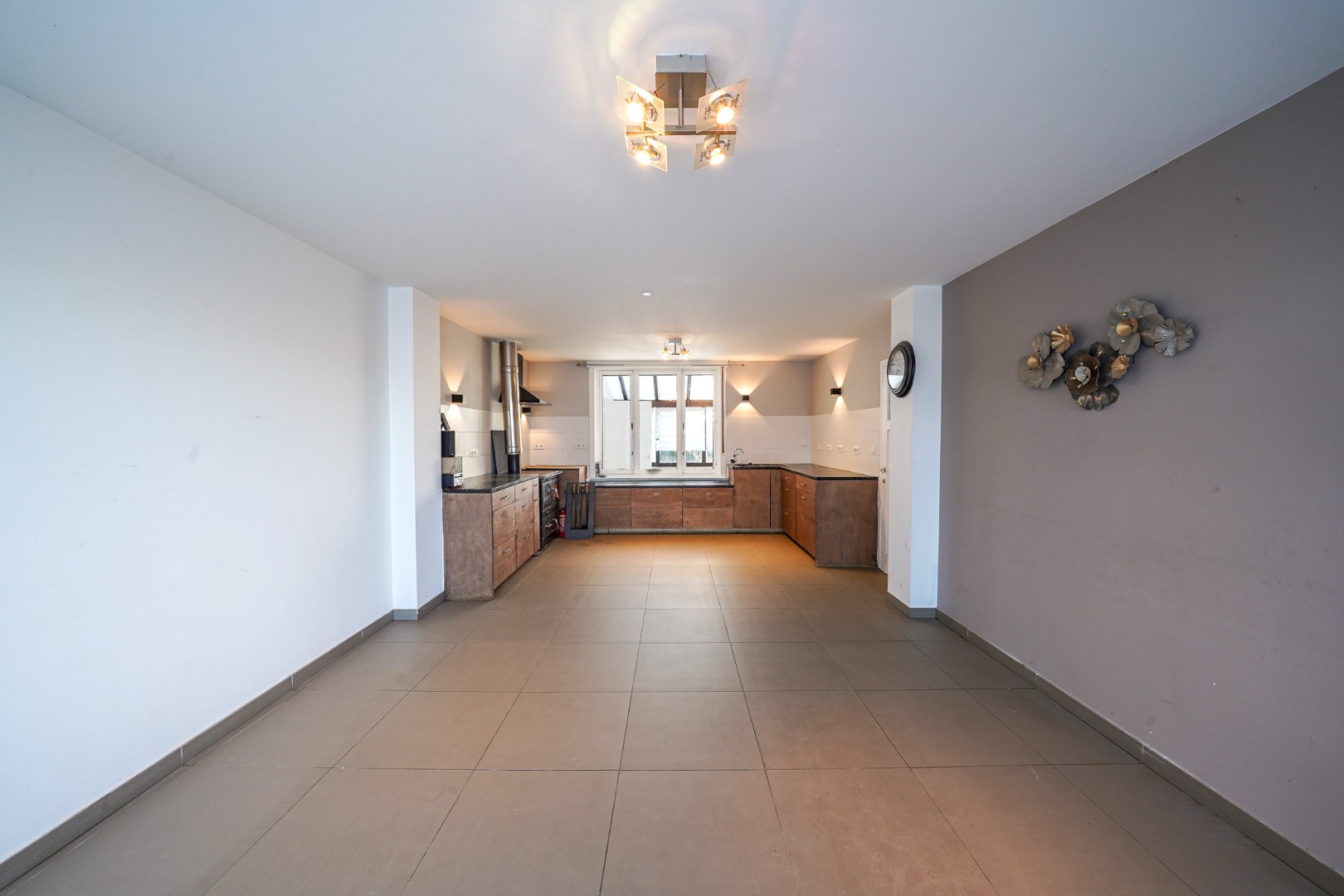 Instapklare ruime hoekwoning te Zandvoorde - foto 5