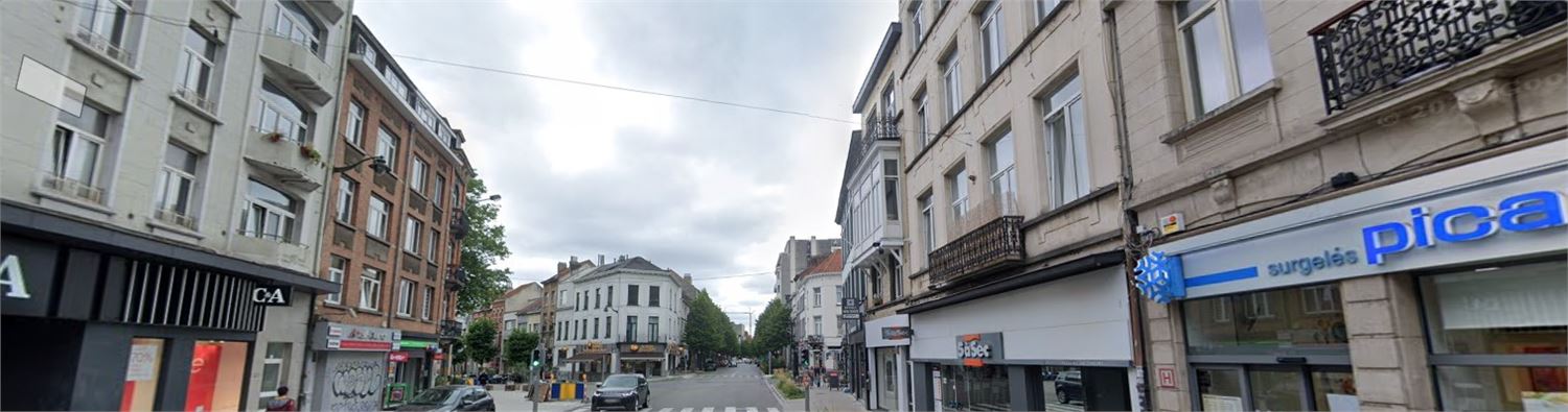 Commercial à vendre à Uccle - photo 2