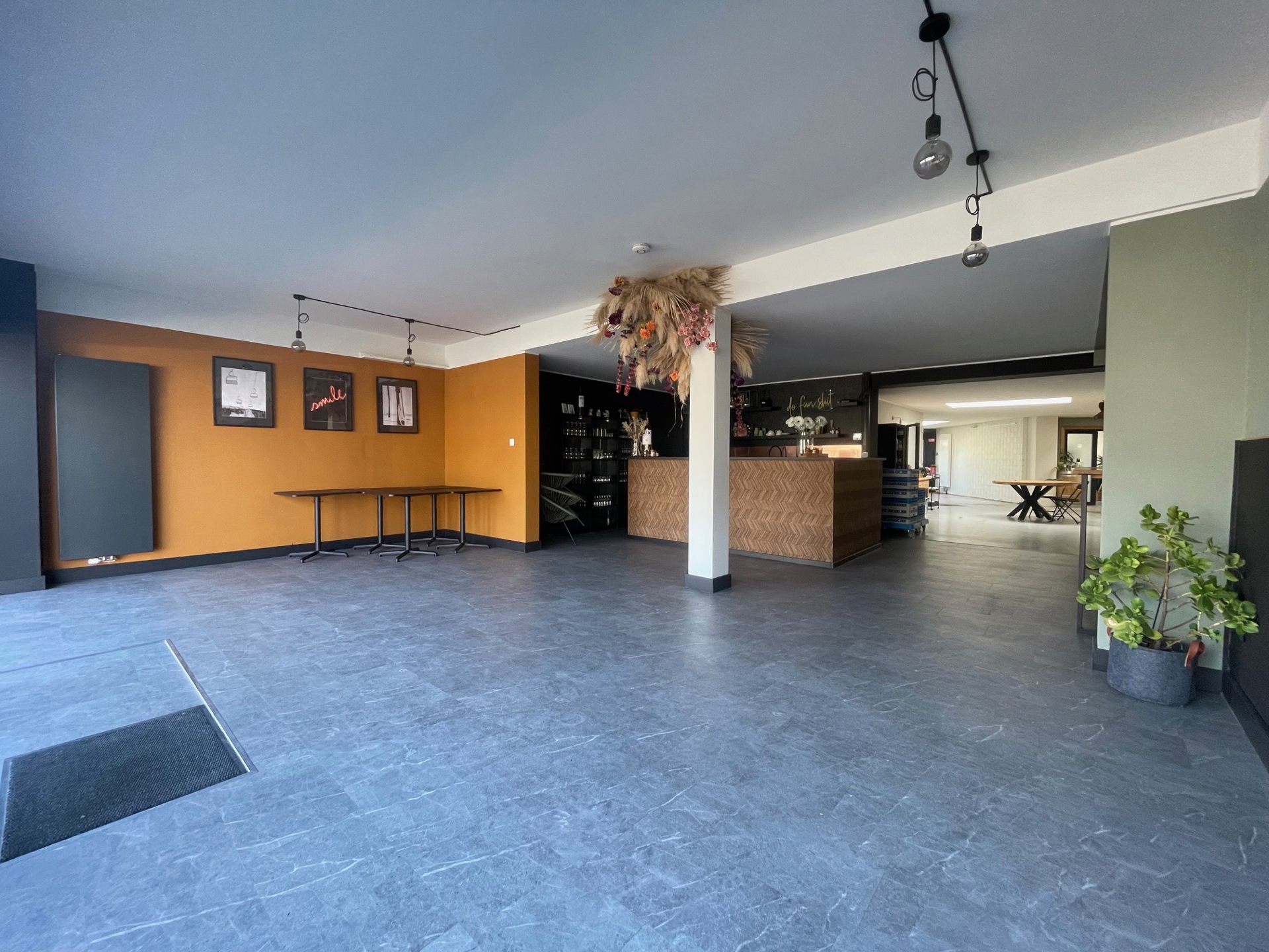 Commercial à louer à Louvain - photo 4