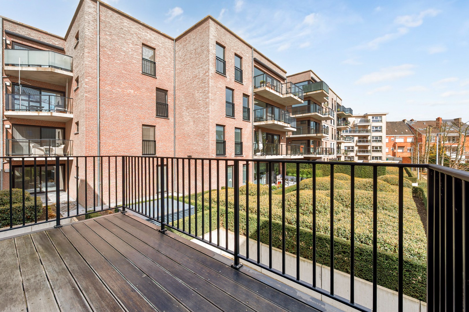 Knap en recent 2 slkmr appartement in lofstijl (ca 123m2) pal in het centrum! - foto 4