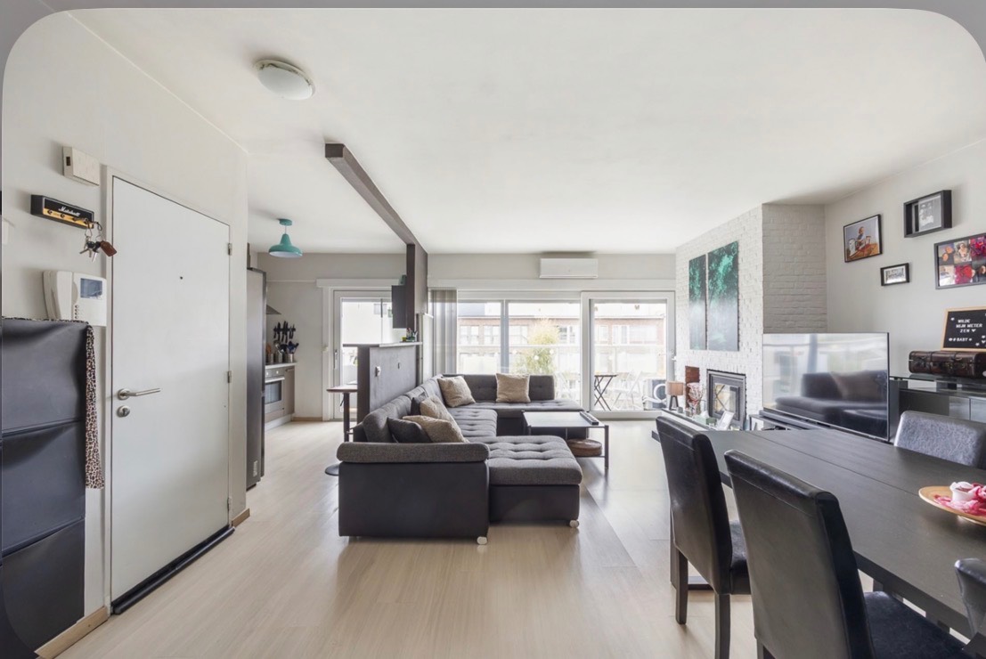 Appartement à vendre à Wilrijk avec 2 chambres - photo 1