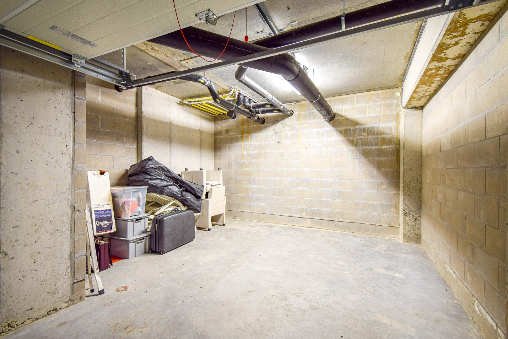 Ruime garagebox in centrum Gistel - foto 2