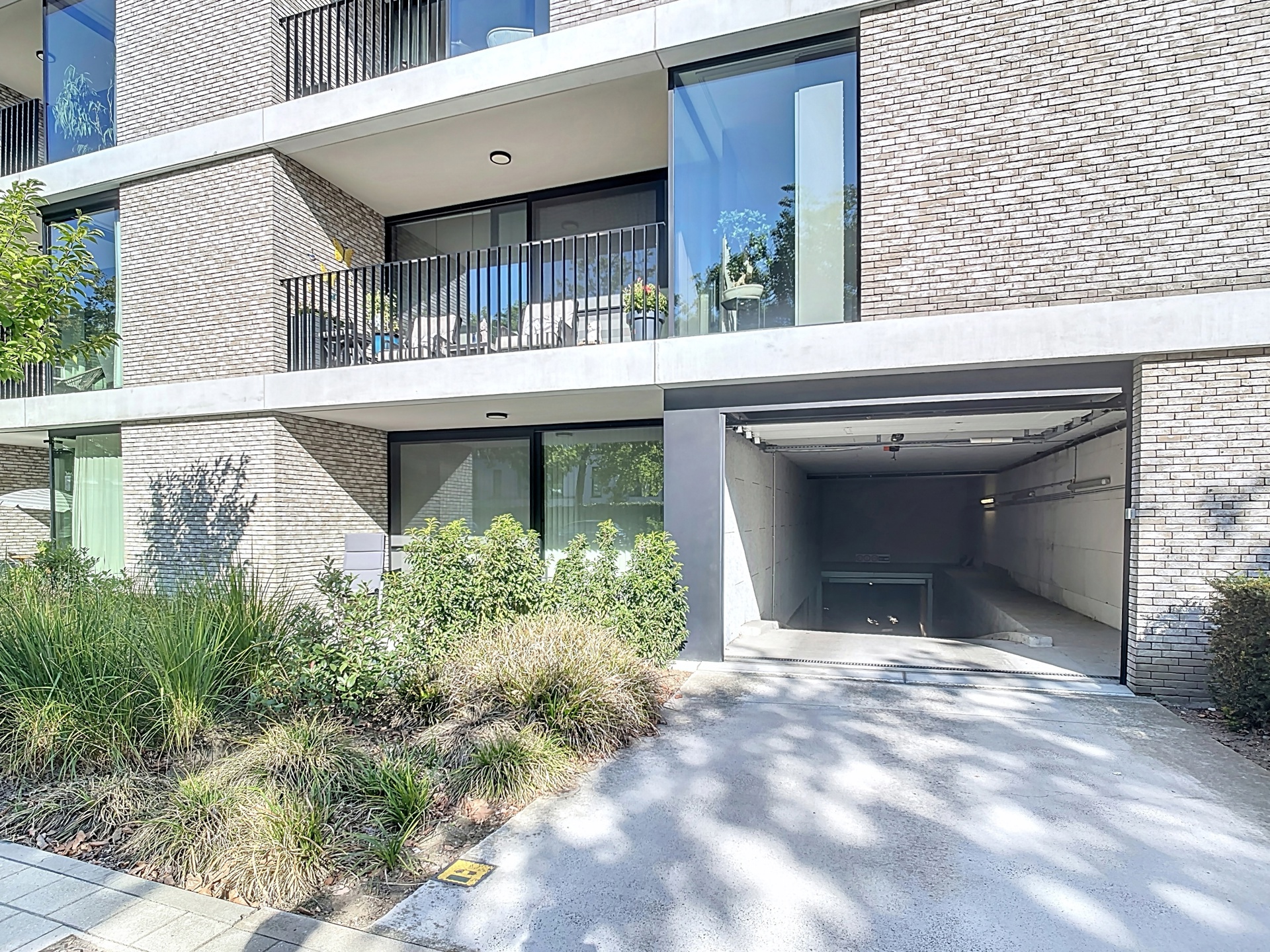 Garage for sale in Aalst - photo 2