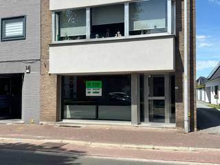 Commercial à louer à Herzele