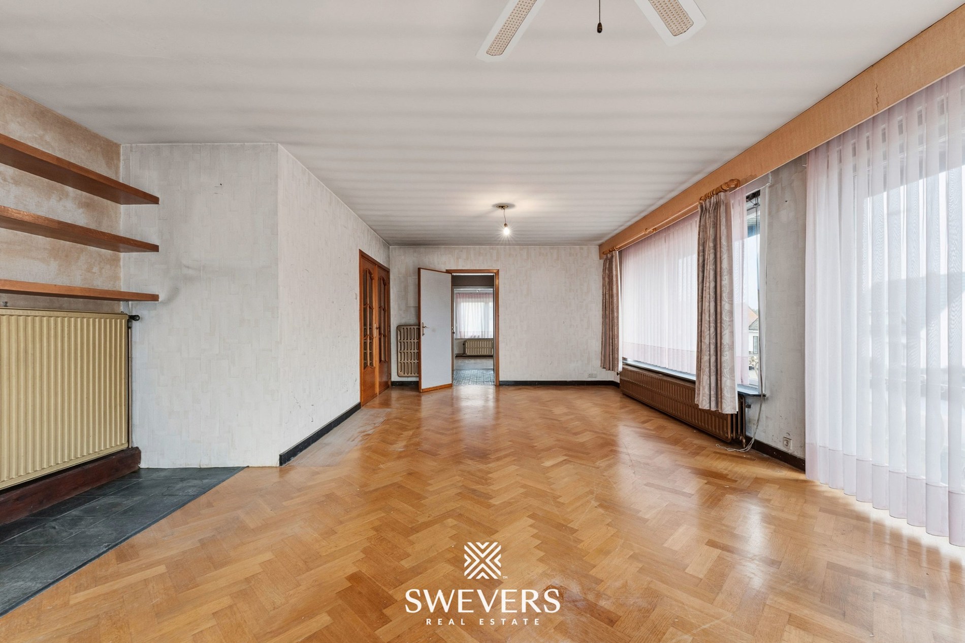 Bel-etagewoning met 3 slaapkamers, vergunde stallingen en 85a 52ca grond met weides - foto 5