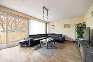 Dit instapklare appartement bevindt zich op een rustige locatie aan de Retieseweg in Geel, net buiten het bruisende centrum. Dankzij de ligging...