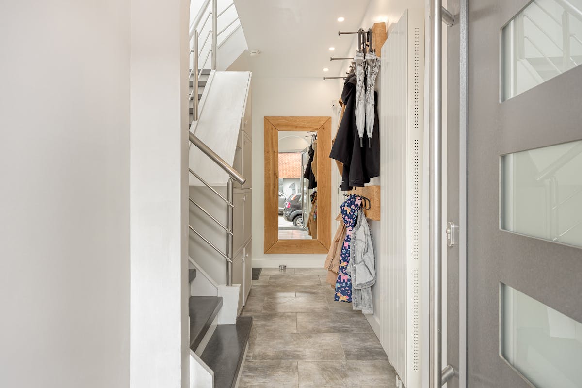 Instapklaar huis met 3 slaapkamers te koop in Merksem - foto 2