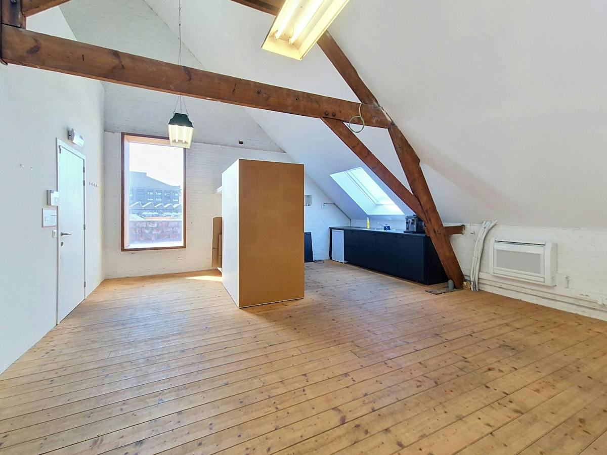 Kantoor (115 m² ) te huur op de Eskimofabrieksite in Gent - foto 4