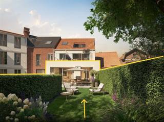 <p><span>GELIJKVLOERS</span><span>: een twee slaapkamer appartement in het hartje van Schilde, de werken van deze prachtige NIEUWBOUW project GUIBERTUS zijn zo goed als klaar. In een kleinschalig project met lift bevindt zich dit appartement op het gelijkvloers en omvat een inkomhal, gastentoilet, leefruimte met ingerichte open keuken voorzien van alle nodige toestellen, berging, wasplaats met aansluiting voor wasmachine en droogkast, 2 slaapkamers, een ingerichte badkamer, terras (21 m²) en een privatieve tuin (58m²).  De indeling en afwerking wordt met u persoonlijk besproken. Hiervoor zijn budgetten voorzien in het lastenboek.  De ondergrondse parking zorgt ervoor dat thuiskomen in alle comfort kan gebeuren, ondergrondse autostaanplaatsen zijn apart beschikbaar vanaf €30.000. </span></p><p><span> </span></p><p><span>Het woonproject Guibertus in het hartje van Schilde is een nieuwbouw met 3 verschillende, maar harmonieus op elkaar afgestemde typologieën. Elke gevel heeft zijn eigen persoonlijkheid. Van strak tot statig met een twist. In deze landelijke gemeente nabij Antwerpen is het aangenaam vertoeven.  Schilde heeft voor ieder wat wils. Gezellig een terrasje doen, met de kinderen op pad, een fijne wandeling met vrienden. De mogelijkheden zijn eindeloos.  Bakker, cafeetje, openbaar vervoer, u vindt het allemaal op korte wandelafstand.  Liever er even tussenuit om te genieten van de natuur? Geniet van één van de vele parken die Schilde rijk is of breng een bezoek aan het Fort van 's-Gravenwezel of de Schans van Schilde.  Wanneer u de gemeente toch wilt verlaten, bevindt de E34 zich vlakbij. De auto parkeert u via de autolift eenvoudig in de parkeergarage.</span></p><p><span> </span></p><p><span>Elke unit is met zorg ontworpen door het team van architect, ontwikkelaar en studiebureaus. Er is aandacht geschonken aan de ruimtelijke beleving waarbij de positie en grootte van de ramen zorgen voor een optimale lichtinval.</span></p><p><span>De appartementen zijn </span><span>hoogwaardig</span><span> afgewerkt. </span><span>Smart Home </span><span>- domotica garandeert meer leefcomfort vandaag en morgen. Geen gasfactuur meer dankzij </span><span>lucht-water warmtepompen.</span><span> </span></p><p><span>De afwerking en materialisatie van uw appartement worden verder toegelicht in het lastenboek </span></p><p><span>EXTRA's</span></p><p><span>De onverkochte appartementen hebben reeds in de schachten een kabel voor </span><span>zonnepanelen</span><span> klaargelegd. Op deze manier kunnen deze ook nog eenvoudig minstens 2 of meerdere zonnepanelen laten plaatsen.  </span></p><p><span>Mogelijkheid tot het plaatsen van een </span><span>laadpaal.</span><span> </span></p><p><span>Regenwaterput</span><span> aanwezig en wordt gebruikt voor de toiletten van het hele gebouw. </span></p><p><span>De zone vooraan het gebouw (vanaf de voorgevel) zal netjes aangelegd worden.</span></p><p><span> </span></p><p><span>DE TROEVEN</span></p><p><span>- Uitmuntende ligging met alle faciliteiten en openbaar vervoer vlakbij</span></p><p><span>- E34 eenvoudig te bereiken</span></p><p><span>- Ruime terrassen of een fijne stadstuin</span></p><p><span>- Duurzame materialen en technieken</span></p><p><span>- Energie-zuinige BEN appartementen</span></p><p><span>- CO 2 neutrale warmtepompen en mogelijkheid tot vloerkoeling</span></p><p><span>- High-end afwerking met parket en vloerverwarming</span></p><p><span>- Balansventilatie (type D) aanvoer verse lucht en afvoer vochtige lucht</span></p><p><span> </span></p><p><span> </span></p><p><span> </span></p><p><span>Prijzen zijn vermeld excl. kosten, registratie op de grondwaarde en btw op de constructiewaarde, notariskosten en ereloon, aansluitingskosten nutsvoorziening.</span></p><p><span>Contacteer ons voor bijkomende info of plan alvast bij ons op kantoor uw afspraak! www.buytaertimmo.be.</span></p><p><span> </span></p><p><span> </span></p>