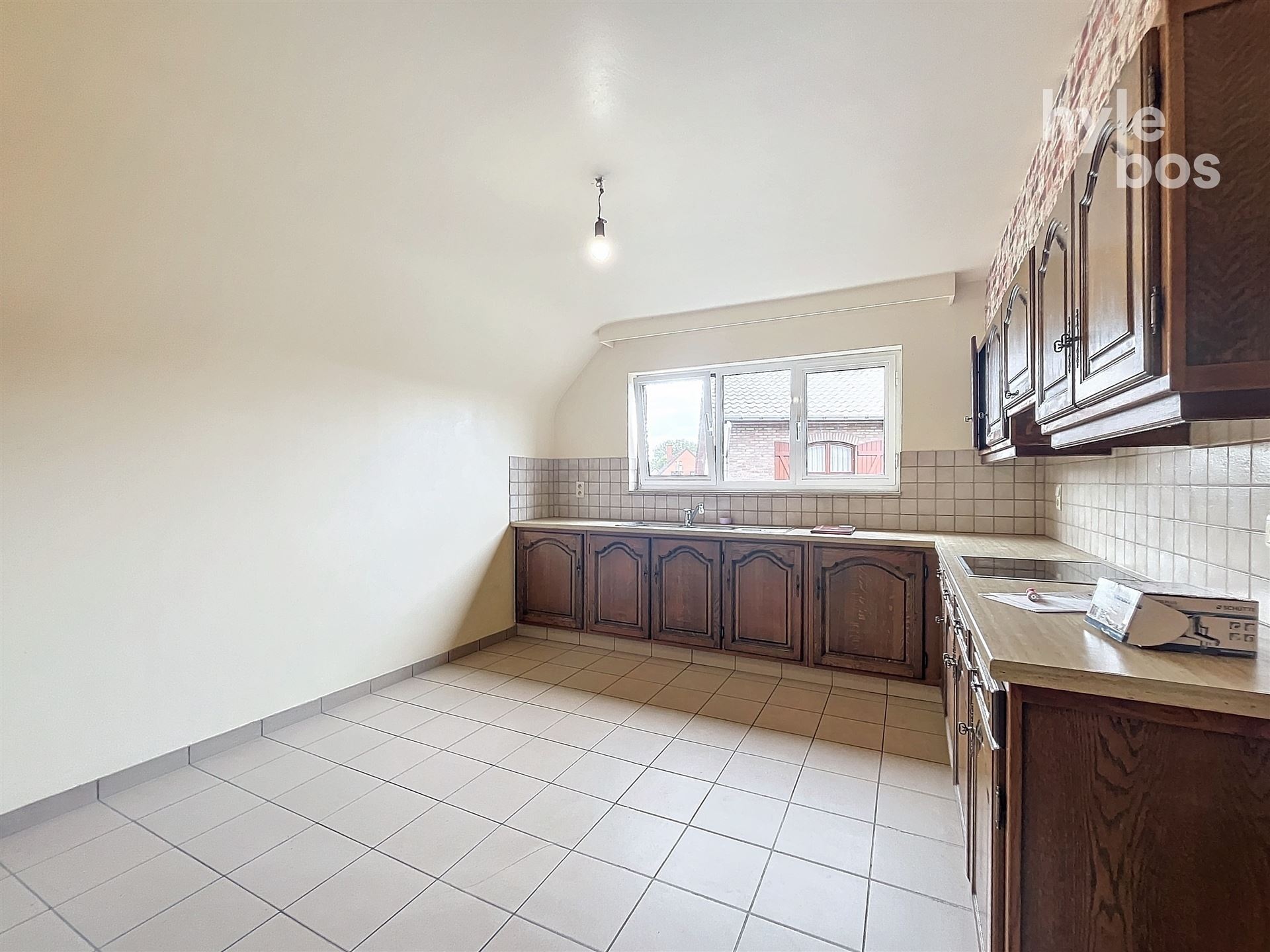 Ruim, instapklaar duplex appartement met garage - foto 4